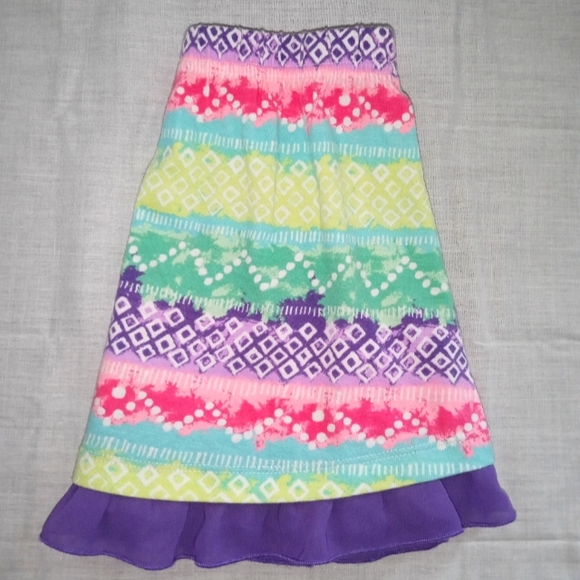 Girs Skirt - Picture 2 of 3